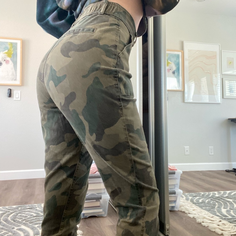 hollister pants - Picture 6 of 9